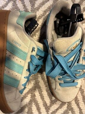 Size 8 (EU40) blue and grey Adidas Campus